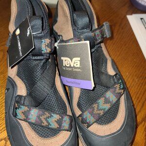 Teva sport sandals ( 2 pair)